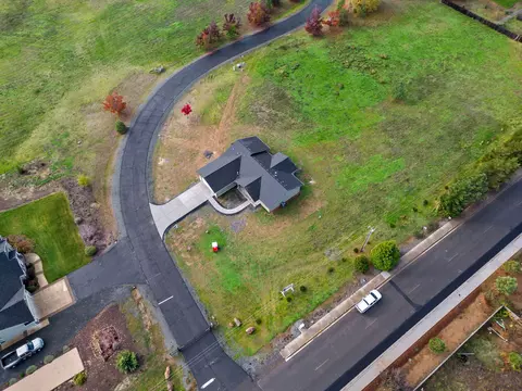 Other - 601 E Forks Cir, Cave Junction, OR 97523 photo 8 of 8