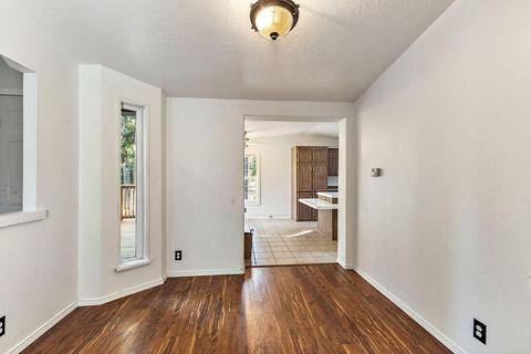 1416 Queens Branch Rd, Rogue River, OR 97537 photo 8