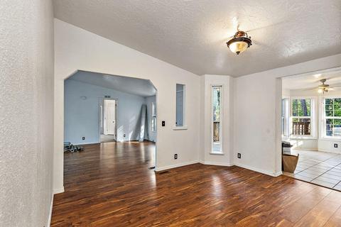 1416 Queens Branch Rd, Rogue River, OR 97537 photo 10