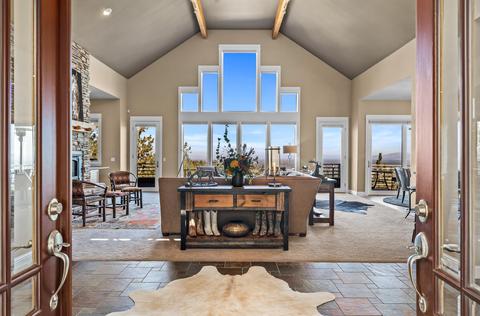 657 NW Stonepine Dr, Bend, OR 97703 photo 3