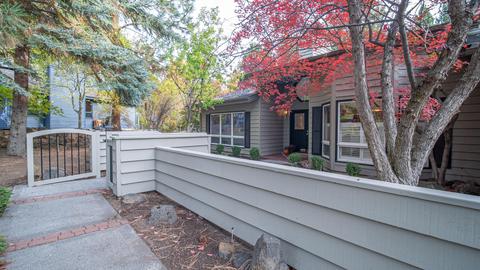 20405 Big Bear Ct, Bend, OR 97702 photo 3
