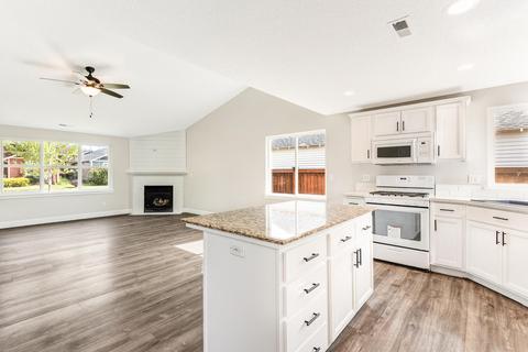 20673 Cherry Tree Ln, Bend, OR 97702 photo 9