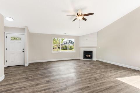 20673 Cherry Tree Ln, Bend, OR 97702 photo 3