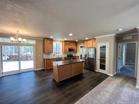 51360 Mitchell Rd, La Pine, OR 97739 photo 3
