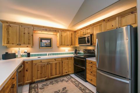 55631 Wagon Master Way, Bend, OR 97707 photo 11