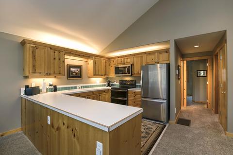 55631 Wagon Master Way, Bend, OR 97707 photo 10