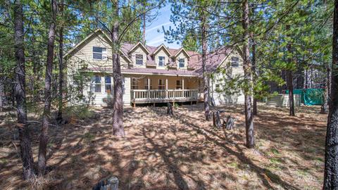 55607 Wagon Master Way, Bend, OR 97707 photo 1