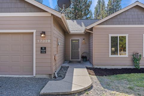 17329 Harlequin Dr, Bend, OR 97707 photo 3