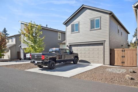 20880 Sotra Loop, Bend, OR 97702 photo 24