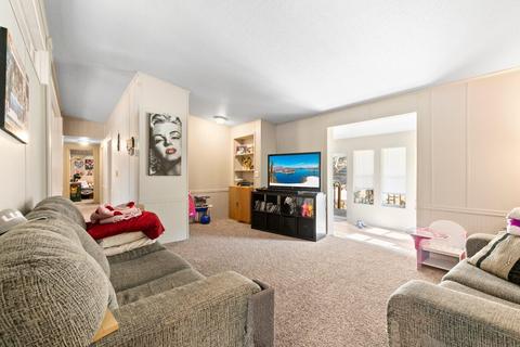560 Profetta Ln, Central Point, OR 97502 photo 3