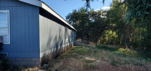 63 Staley Rd, Eagle Point, OR 97524 photo 3