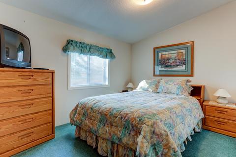 62335 Chickadee Ln, Bend, OR 97701 photo 19