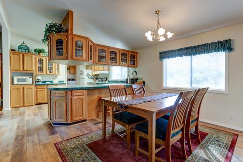 62335 Chickadee Ln, Bend, OR 97701 photo 17