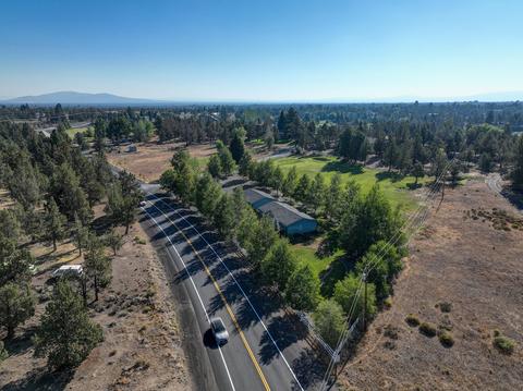 62335 Chickadee Ln, Bend, OR 97701 photo 35