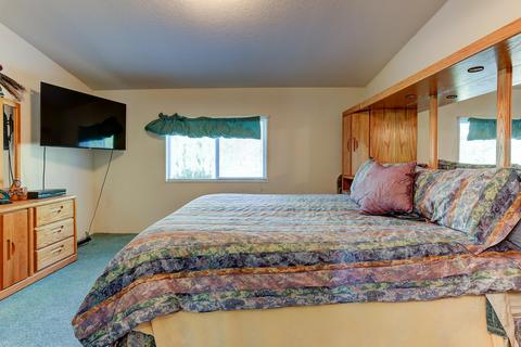 62335 Chickadee Ln, Bend, OR 97701 photo 25