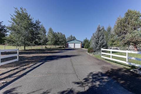 62335 Chickadee Ln, Bend, OR 97701 photo 44