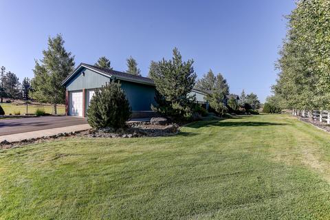 62335 Chickadee Ln, Bend, OR 97701 photo 42