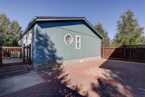 62335 Chickadee Ln, Bend, OR 97701 photo 5
