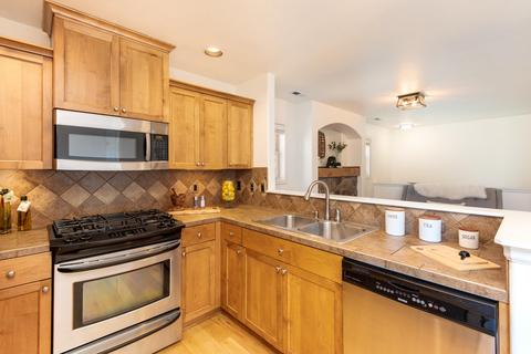 20291 Schaeffer Dr, Bend, OR 97703 photo 6