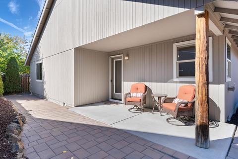 20517 SE Prospector Loop, Bend, OR 97702 photo 27