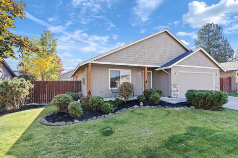 20517 SE Prospector Loop, Bend, OR 97702 photo 3