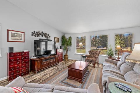 52225 Elderberry Ln, La Pine, OR 97739 photo 24