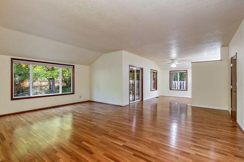 180 Meadow View Dr, Phoenix, OR 97535 photo 15