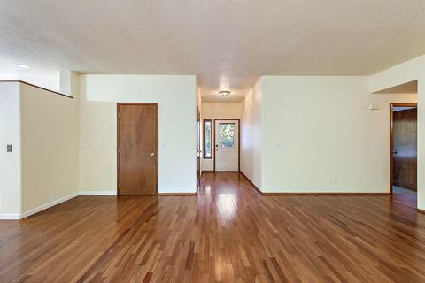 180 Meadow View Dr, Phoenix, OR 97535 photo 17
