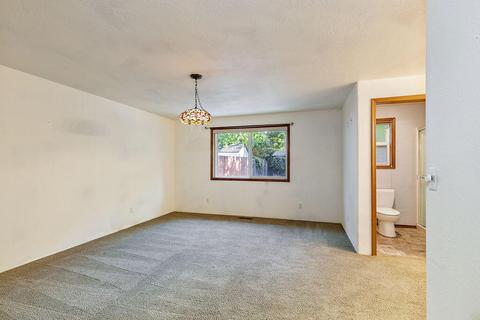180 Meadow View Dr, Phoenix, OR 97535 photo 30