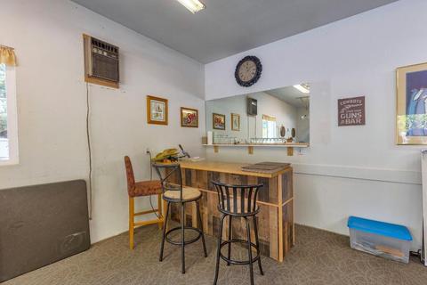 745 Eric Loop, Grants Pass, OR 97526 photo 18