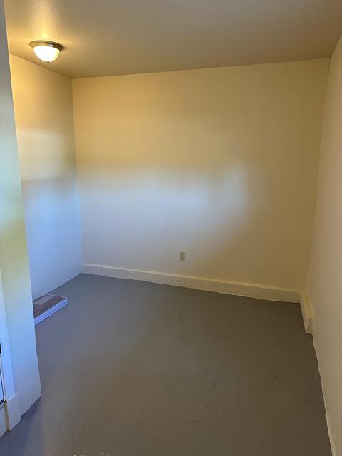 513 W River St, Cave Junction, OR 97523 photo 17