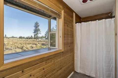 22195 Calgary Dr, Bend, OR 97702 photo 31
