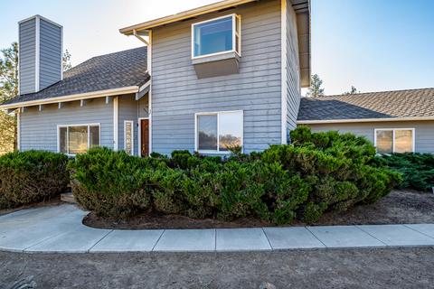 22195 Calgary Dr, Bend, OR 97702 photo 8