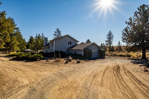 22195 Calgary Dr, Bend, OR 97702 photo 38