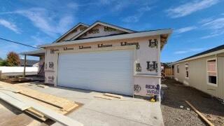 47 Hidden Valley Dr, Eagle Point, OR 97524 photo 3