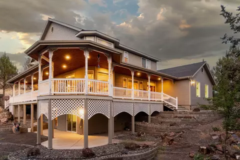 750 NE Wyoming Dr, Prineville, OR 97754