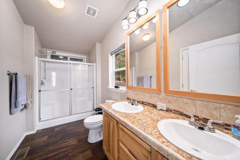 4789 Rogue River Dr, Eagle Point, OR 97524 photo 24