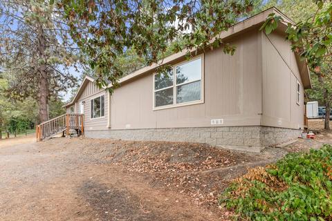 4789 Rogue River Dr, Eagle Point, OR 97524 photo 3