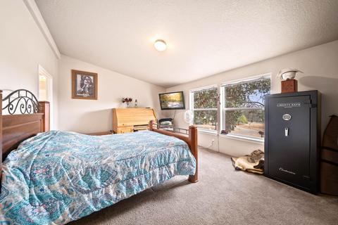 4789 Rogue River Dr, Eagle Point, OR 97524 photo 22
