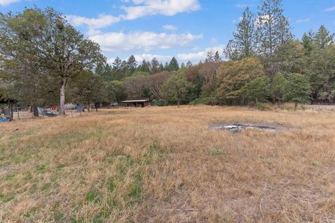 4789 Rogue River Dr, Eagle Point, OR 97524 photo 8
