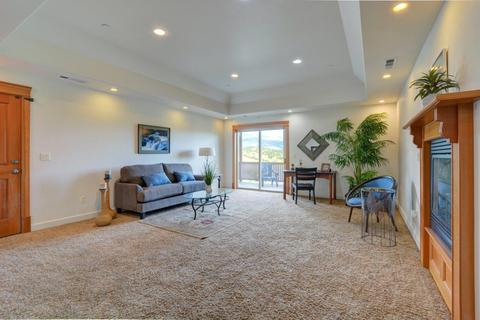 805 Amerman Dr, Phoenix, OR 97535 photo 30