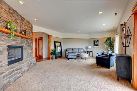 805 Amerman Dr, Phoenix, OR 97535 photo 14