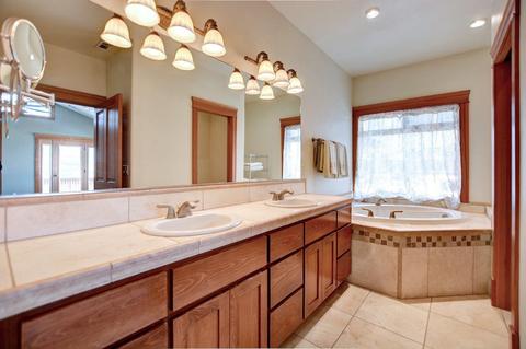 805 Amerman Dr, Phoenix, OR 97535 photo 61