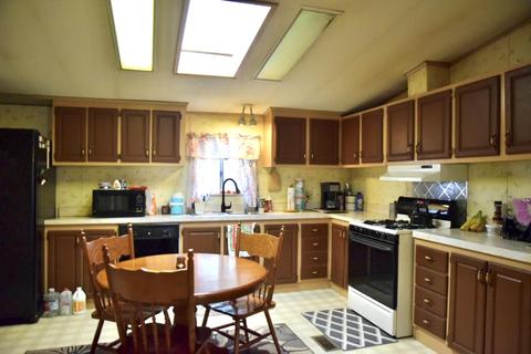 2825 Corey Rd, Central Point, OR 97502 photo 7