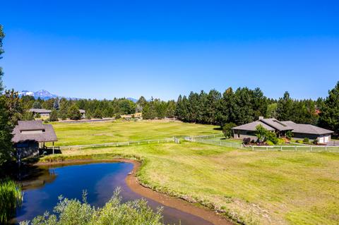 63955 E Quail Haven Dr, Bend, OR 97703 photo 3