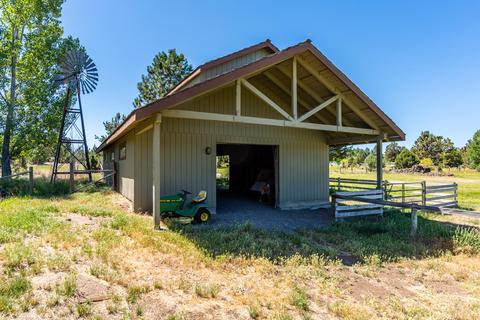 63955 E Quail Haven Dr, Bend, OR 97703 photo 12