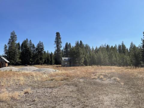 4300 Hwy 97, Chemult, OR 97731