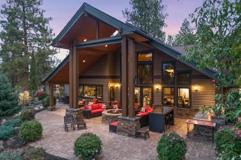 60475 Sunset View Dr, Bend, OR 97702 photo 15