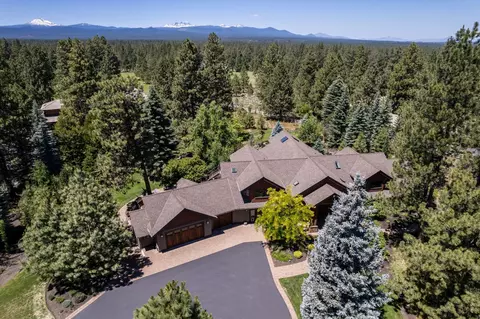 60475 Sunset View Dr, Bend, OR 97702 photo 8