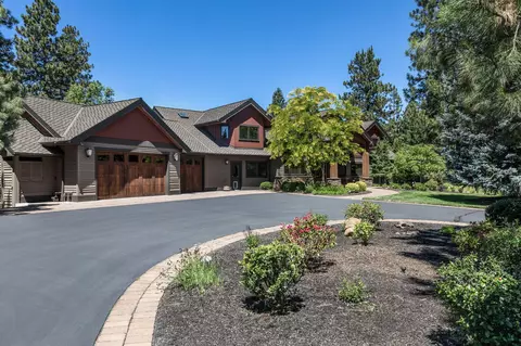 60475 Sunset View Dr, Bend, OR 97702 photo 3